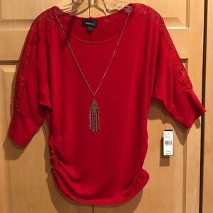 New AmyWear Women's Red Lace Sleeve Top